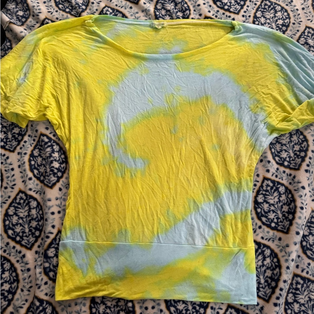 Tie-Dye Short Sleeve Tee - Yellow and Blue
